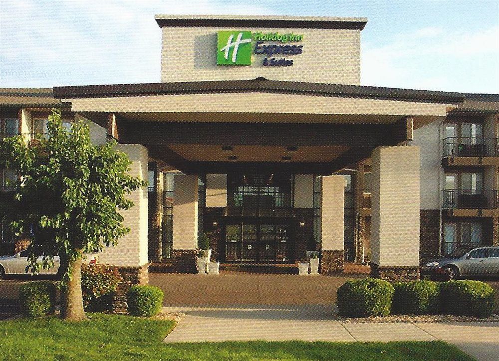 Holiday Inn Express Hotel & Suites Branson 76 Central By Ihg Kültér fotó